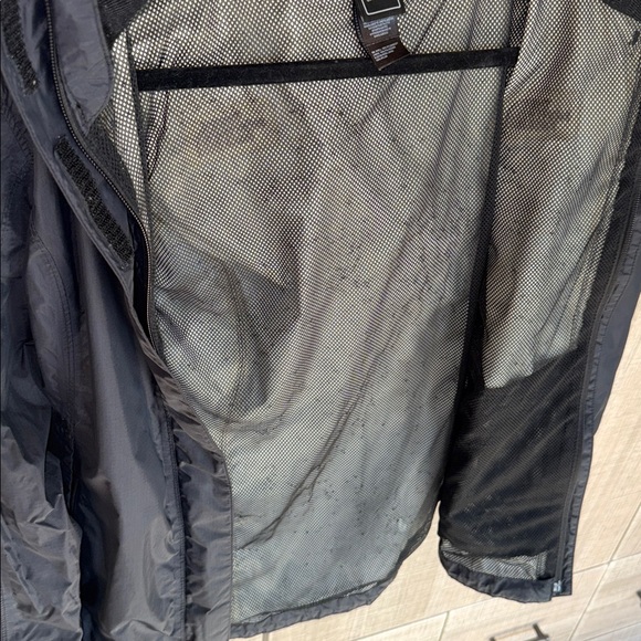 The North Face HYVENT Jacket Raincoat - Picture 10 of 17